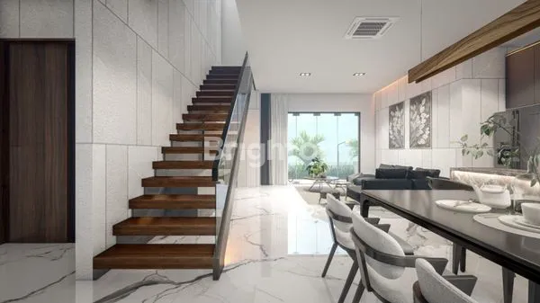 image RUMAH 3 LANTAI HARGA SANTAI, SELANGKAH KE JALAN SOLO (7)