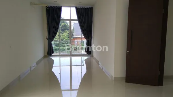 image RUMAH SIAP HUNI DI TAMAN PERMATA, LIPPO KARAWACI (1)