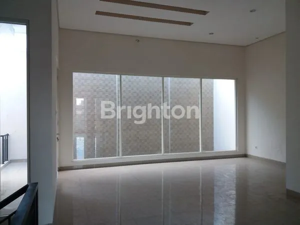 image RUMAH BARU 2 LT DI MANYAR JAYA SURABAYA  (5)