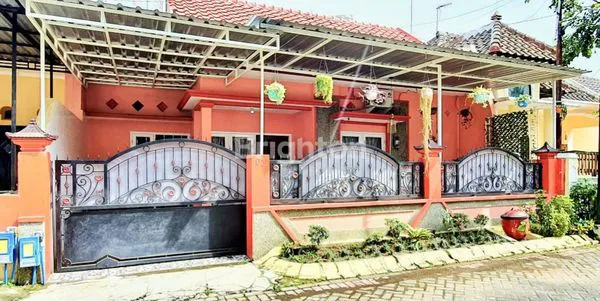 image RUMAH CANTIK STRATEGIS MURAH AREA SOEKARNO HATTA (1)