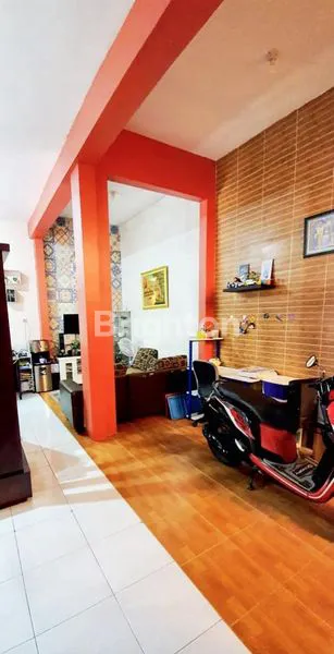image RUMAH CANTIK STRATEGIS MURAH AREA SOEKARNO HATTA (7)