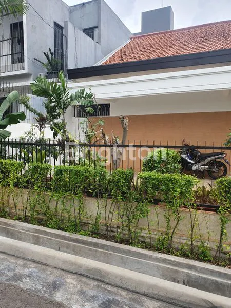 image RUMAH CANTIK STRATEGIS (1)