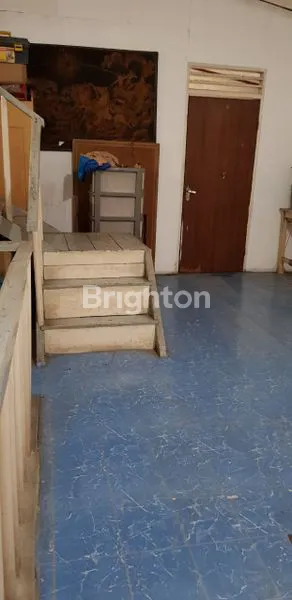 image RUMAH BESAR 2 LANTAI DAERAH AMAN NYAMAN SANGAT STRATEGIS DI JL SETIABUDI JAKARTA SELATAN (8)