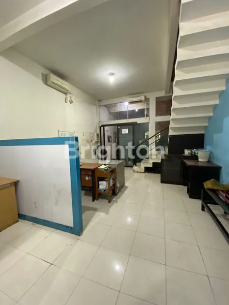 image RUKO SIAP PAKAI STRATEGIS TENGAH KOTA (3)