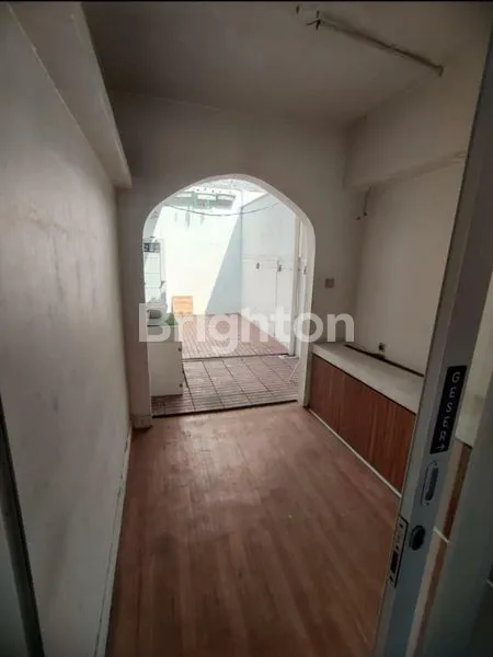 image ARTERI KELAPA GADING (8)