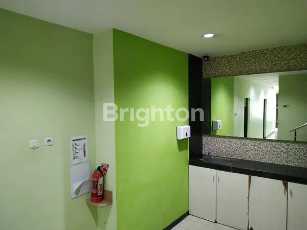 image RUKO JEJER DIJUAL SEKALIGUS BISNIS KLINIK KECANTIKAN LOKASI DI KOTA BATU MALANG (7)