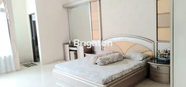 image RUMAH MEWAH 2LANTAI LUAS DEKAT IDJEN BAULEVARD MALANG (6)