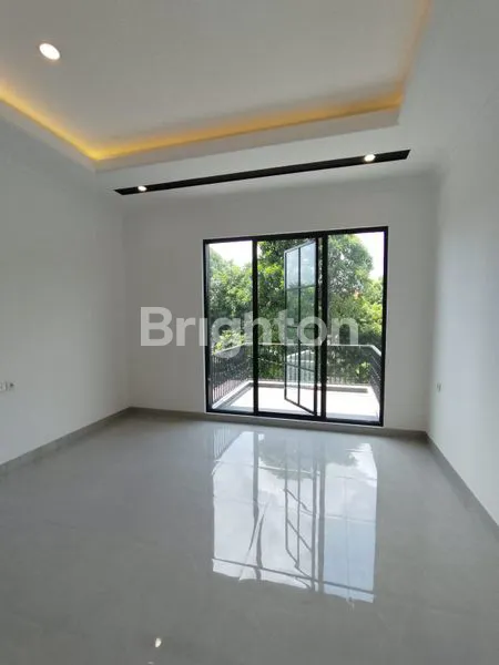 image RUMAH GRESS GREENLAND CLUSTER GARBERA (3)