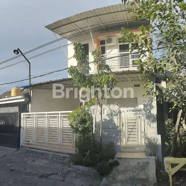 image RUMAH TERAWAT FULL FURNISH MEDAYU UTARA DEKAT WONOREJO PENJARINGAN RUNGKUT GUNUNGANYAR NIRWANA MERR KEDUNGBARUK (1)