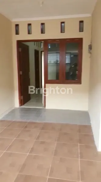 image RUMAH SOLO BARU SEKTOR 10 (5)