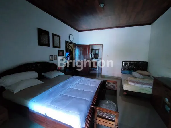 image RUMAH 2 LANTAI SEPERTI VILLA DI KUTA (3)