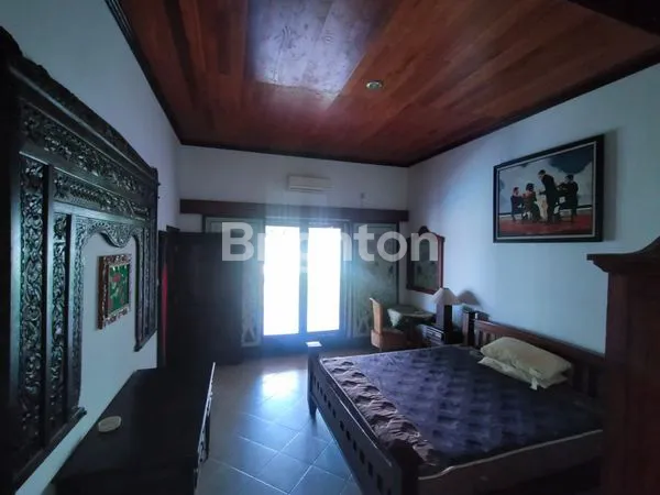 image RUMAH 2 LANTAI SEPERTI VILLA DI KUTA (6)