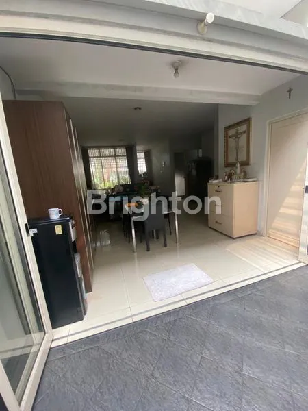 image RUMAH HOOK MURAH DI PINANG RESIDENCE DEPLU JAKSEL (3)