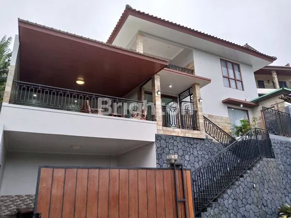 image VILLA ASRI DAN SEJUK +KOLAM RENANG DI CISARUA BOGOR  (1)