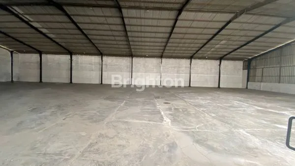 image GUDANG BAGUS SIAP PAKAI DALAM KAWASAN PERGUDANGAN DI SOEKARNO HATTA BANDUNG (1)