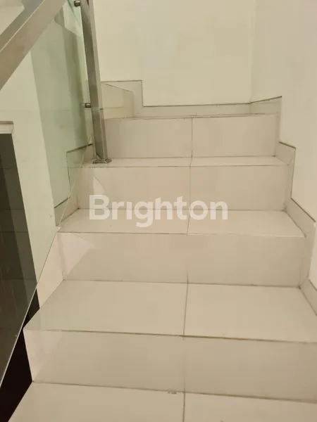 image RUMAH KAMAR TIDUR 3+1 DI IJEN NIRWANA KOTA MALANG (2)