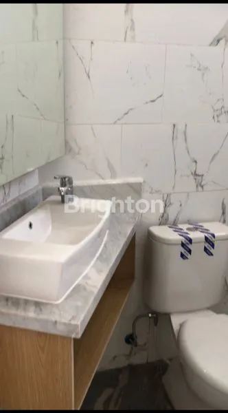 image RUMAH MINIMALIS 2 LANTAI  DI AREA PERUMAHAN DI JALAN GUNUNG SALAK (8)