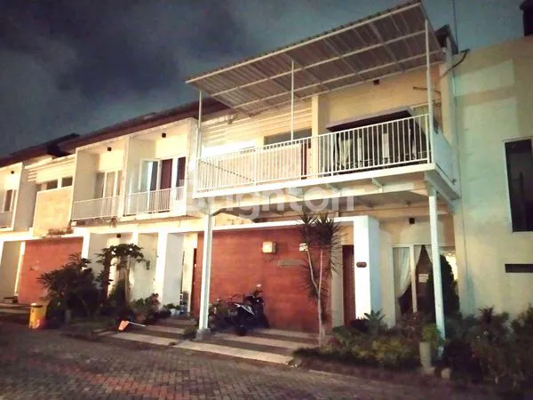 image TURUN HARGA, DISEWAKAN RUMAH MODERN MINIMALIS DI APPLE 8 BATU (1)