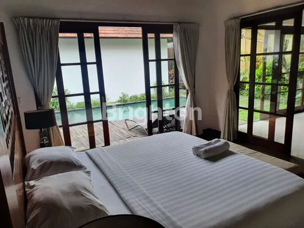 image DI JUAL CEPAT VILLA DI PAYANGAN UBUD (8)