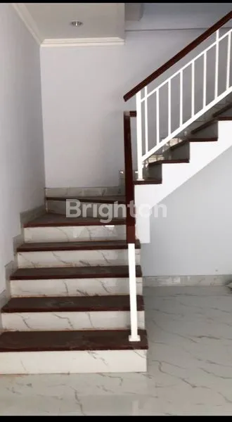 image RUKO 2 LANTAI BARU JADI AREA TURIS JALAN GUNUNG SALAK PADANG SAMBIAN (3)