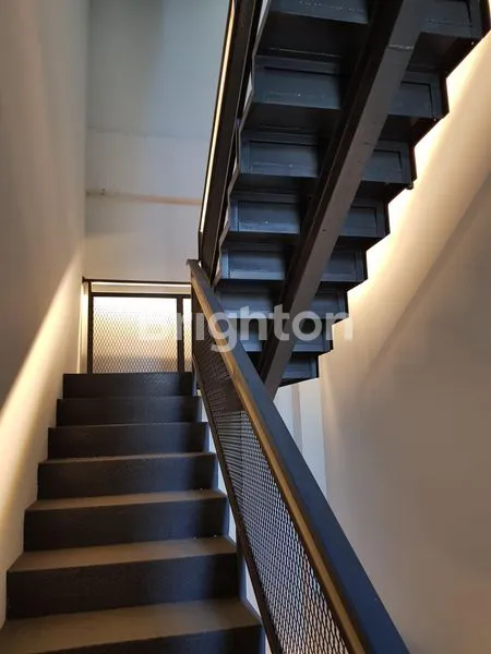 image RUANG USAHA OPEN ROOF TOP (344 M²) LANTAI 5 SAYAP ASIA AFRIKA BANDUNG (6)