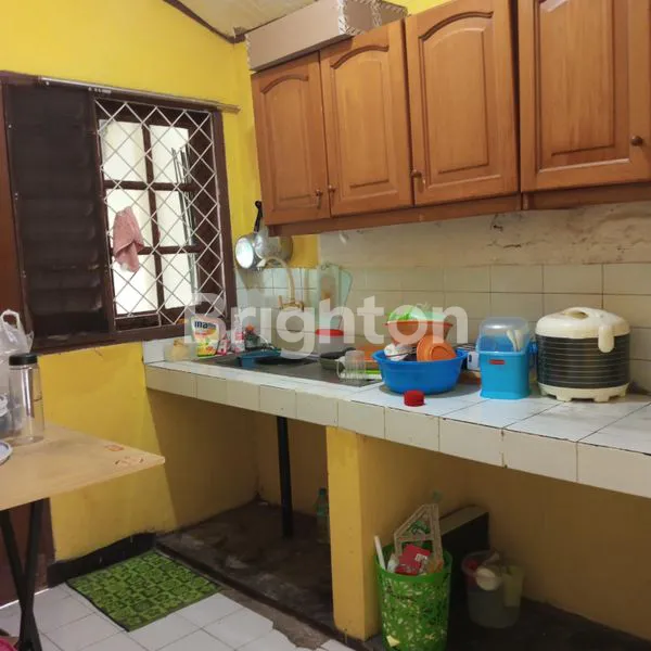 image RUMAH DIJUAL DENGAN HALAMAN LUAS DI TENGAH KOTA BOGOR (7)