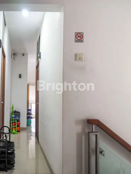 image RUMAH KOST KEMANGGISAN 20 KAMAR MASIH AKTIF FULL FURNISH (4)