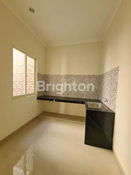 image RUMAH NGINDEN NEW GRESS 2 LANTAI (3)