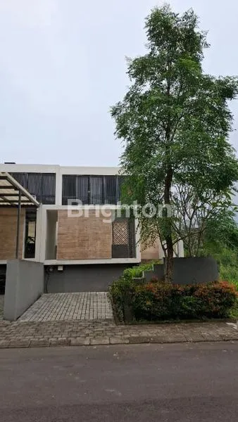 image RUMAH DISEWAKAN VIEW PEGUNUNGAN 3 KAMAR TIDUR SANGAT MURAH LOKASI DI TIDAR MALANG (1)