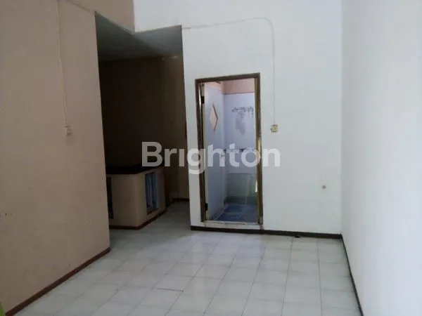 image DIJUAL CEPAT RUMAH 2 LANTAI DI PERUMAHAN TAMAN PUSPA ANGGASWANGI SIDOARJO  (6)