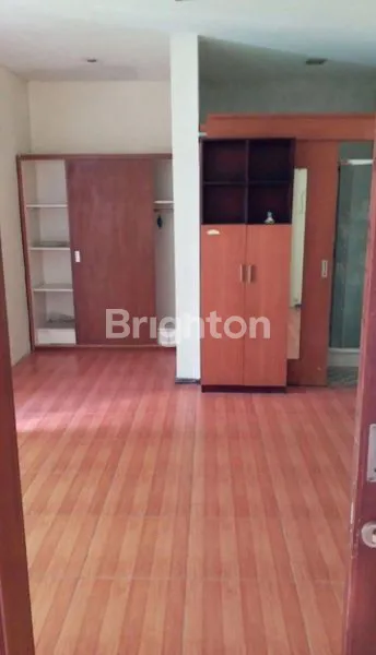 image TOKO ATAU RUMAH USAHA, PASAR PAKUNCEN COKROAMINOTO WIROBRAJAN, SELANGKAH MALIOBORO KERATON (4)