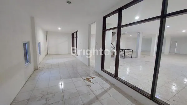 image RUKO JEJER LEBAR 10 METER DI KOTA BANTEN (2)