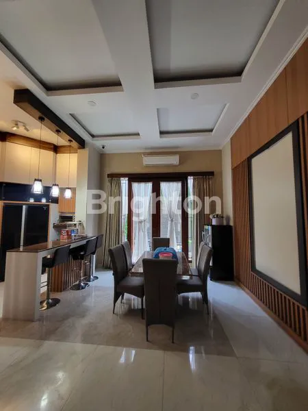 image RUMAH MEWAH HOEK DI PERMATA LIPPO KARAWACI TANGERANG (2)