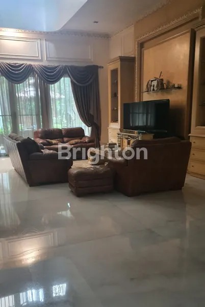 image PAKUWON INDAH RUMAH LUX SIAP HUNI FULL FURNISH DEKAT PAKUWON MALL (2)