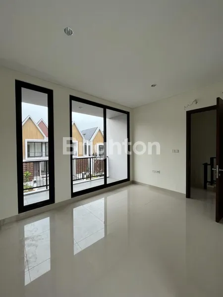 image RUMAH DUA LANTAI DI SUMARECON BOGOR CLUSTER  MAHOGANI RESIDENCE (2)