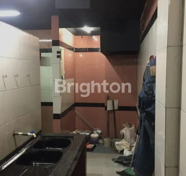 image RUKO 2 LANTAI, 2 PINTU TAPI 1 RUANG DI MARGONDA DEPOK JAWA BARAT (8)