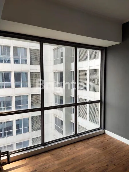 image OFFICE TOWER FONTANA [OT 629 J] (3)