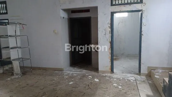 image RUMAH TUA STYLE BALI KONDISI APA ADANYA DENPASAR TIMUR  (6)