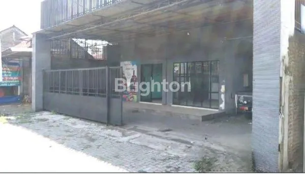 RUKO + GUDANG LUAS , STRATEGIS PINGGIR JALAN RAYA, COCOK UNTUK SEGALA MACAM USAHA.