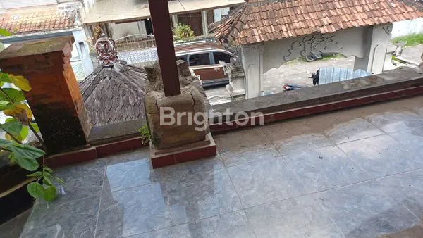 image RUMAH TUA STYLE BALI KONDISI APA ADANYA DENPASAR TIMUR  (7)