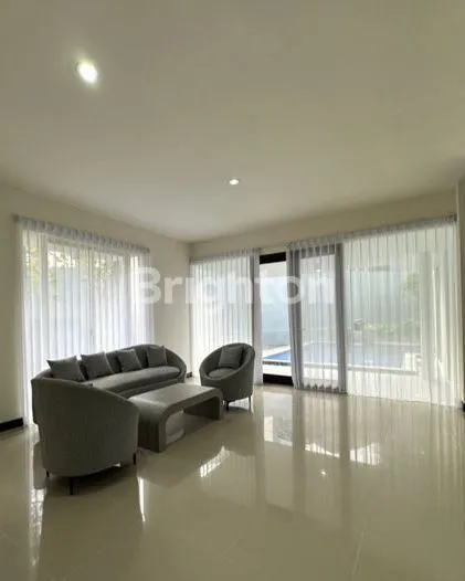 image RUMAH DI ROYAL RESIDENCE CROWN HILL (2)