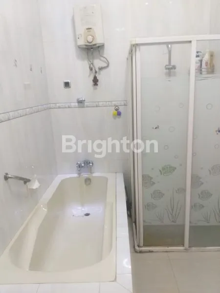image RUMAH SIAP HUNI LT 180, DEKAT PUSAT KOTA (7)