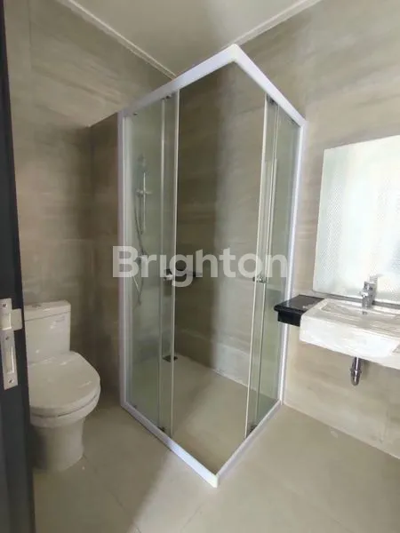 image TERMURAH! RUMAH MINIMALIS MODERN PIK 2 SIAP HUNI CLUSTER HAWAII UKURAN 4,5X10M 2 LANTAI, SUDAH AJB, FASILITAS CLUB HOUSE & POOL (6)