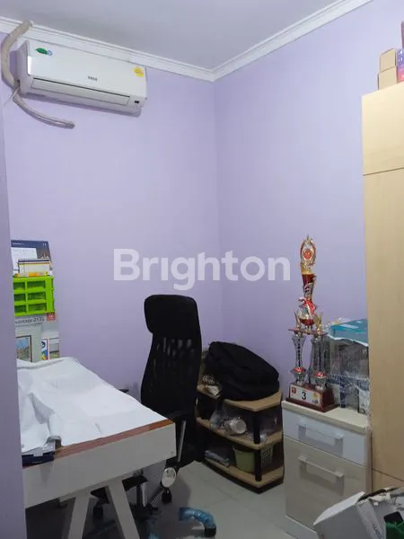 image RUMAH 3 LT SIAP HUNI DI TAMAN UBUD LIPPO KARAWACI TANGERANG (4)