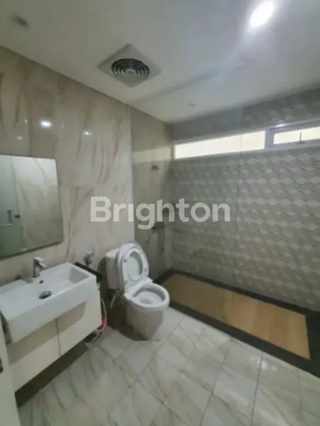 image RUMAH CASA JARDIN RESIDENCE 10 X 24 MEWAH FULL FURNISH  JAKARTA BARAT (2)