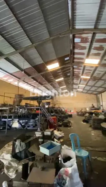 image SIAP PAKAI, PABRIK BEKAS SEPATU DENGAN LAHAN LUAS DI KAWASAN SIDOARJO, JAWA TIMUR (6)