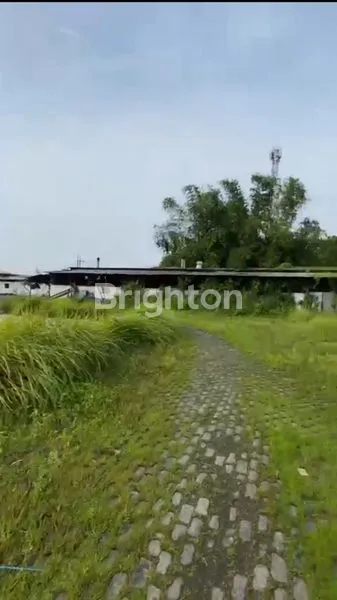 image SIAP PAKAI, PABRIK BEKAS SEPATU DENGAN LAHAN LUAS DI KAWASAN SIDOARJO, JAWA TIMUR (4)