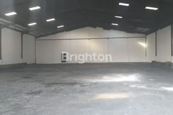 Gambar Property AKSES KEMANAPUN MUDAH GUDANG KOSONGAN DI JALAN SAWUNGGALING SIDOARJO JAWA TIMUR, KOMERSIL AREA DI PUSAT KOTA. HARGA MURAH DAN TERBAIK