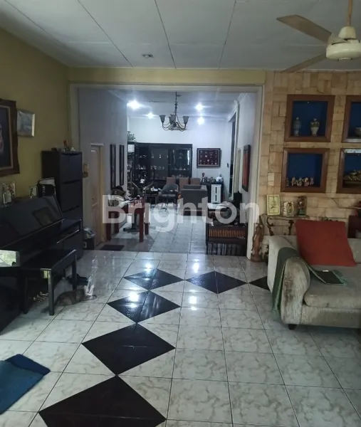 image DIBAWAH HARGA PASARAN, RUMAH PONDOK PINANG, JAKARTA SELATAN, INDONESIA (2)