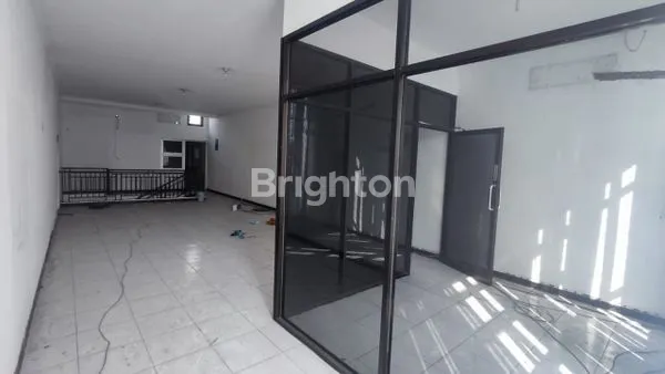 image RUKO 2 LANTAI DI BRIGJEN SUDIARTO SEMARANG (4)